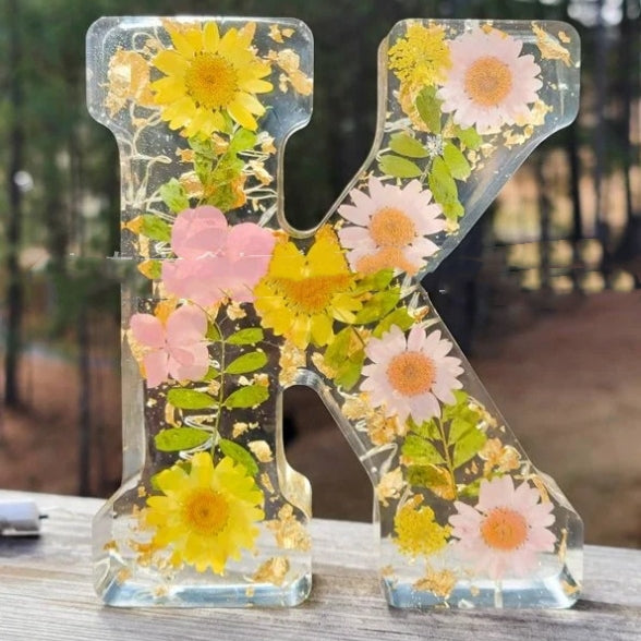 Blumen-Buchstabenlampe | Warmweißes LED | Dekorativ & individuell | Geschenk & Zimmer